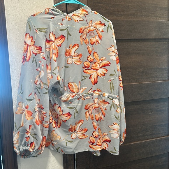 Small Wonderlux Cinched Coverup - Picture 3 of 3